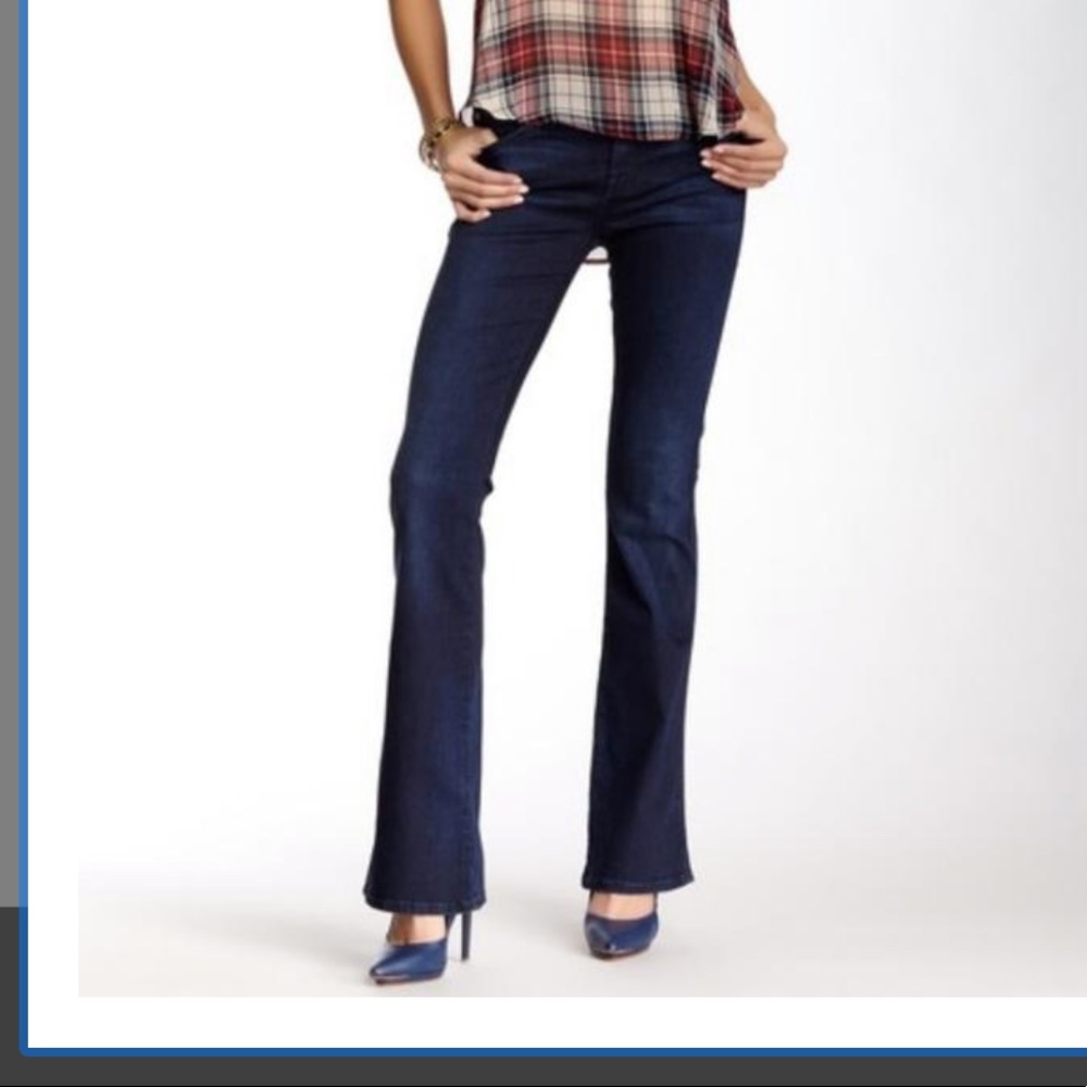 7 for all Mankind A Pocket Stretchy Flare